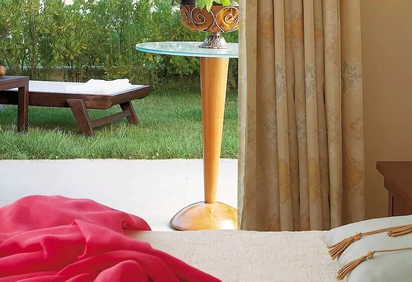 ویلای استاندارد با چشم‌انداز باغ, Grecotel Larissa Imperial