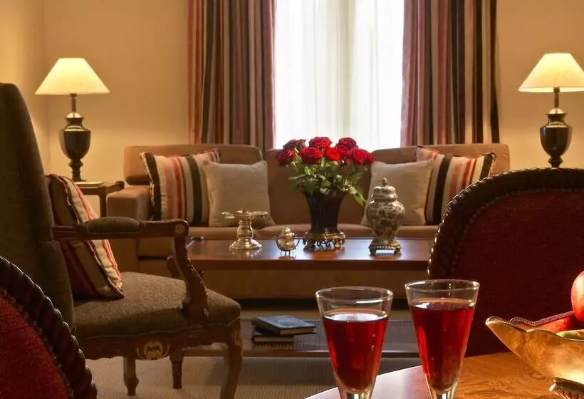 سوئیت پرزیدنت, Grecotel Larissa Imperial