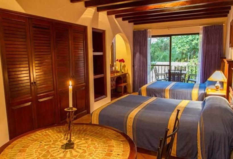 Junior Suite, Lunata 5th. Avenue