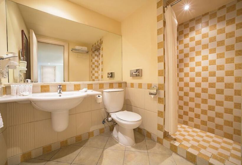 اتاق لوکس, Marina Plaza Hotel Tala Bay