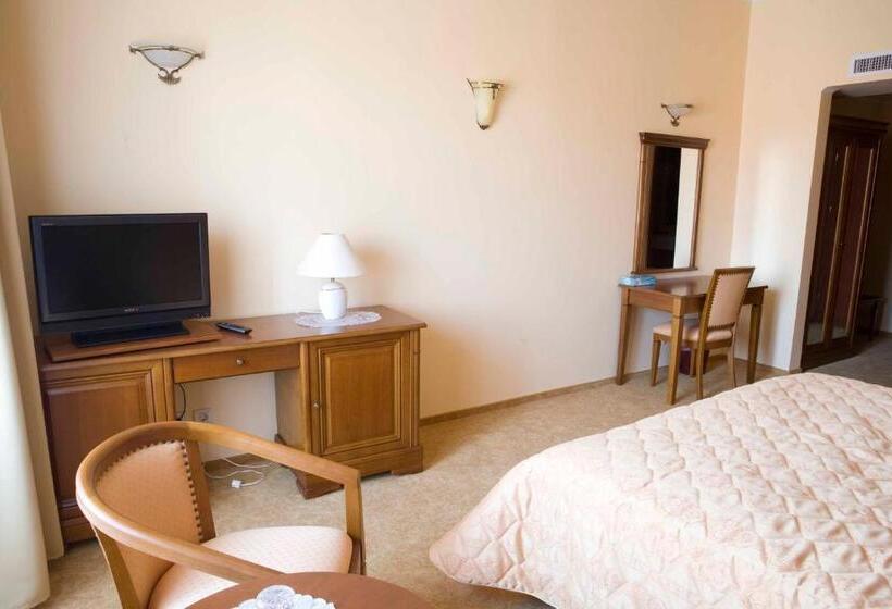 Номер Superior, Maxim