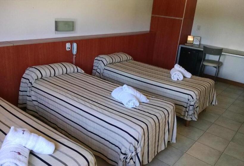 Номер Стандарт Трехместный, Necof