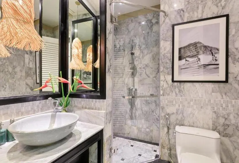 Superior Room King Size Bed