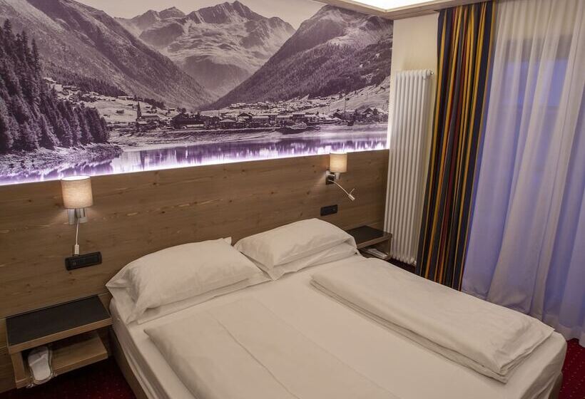 غرفة قياسية, Touring