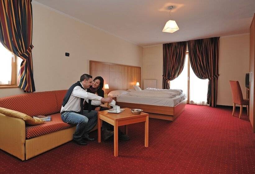 Полулюкс, Touring
