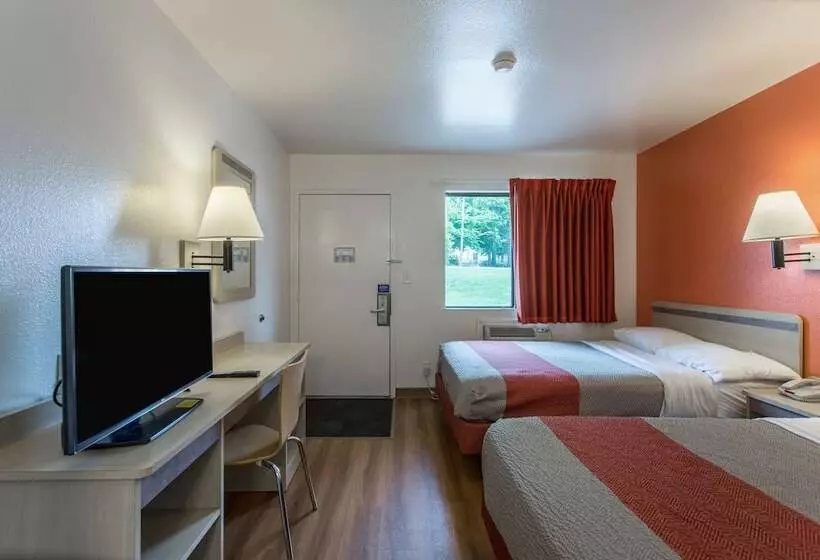 ２ダブルベッドのスタンダードルーム, Motel 6 Goodlettsville, Tn  Nashville