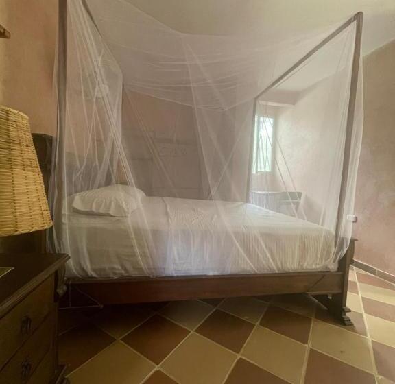 اتاق استاندارد با بالکن, Jui Chi Mama