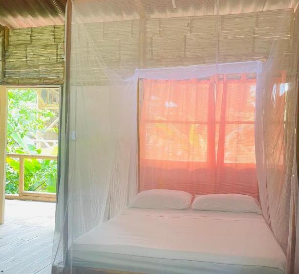 اتاق استاندارد با بالکن, Jui Chi Mama