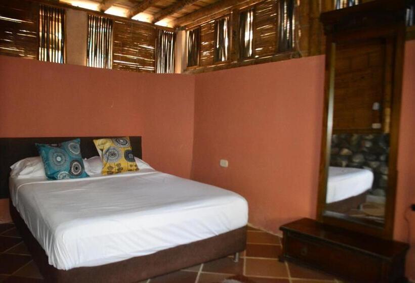 اتاق استاندارد, Jui Chi Mama