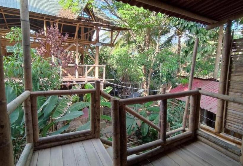 اتاق استاندارد با بالکن, Jui Chi Mama