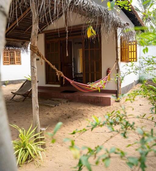 اتاق استاندارد با بالکن, Margarita Kitesurfing School Sri Lanka