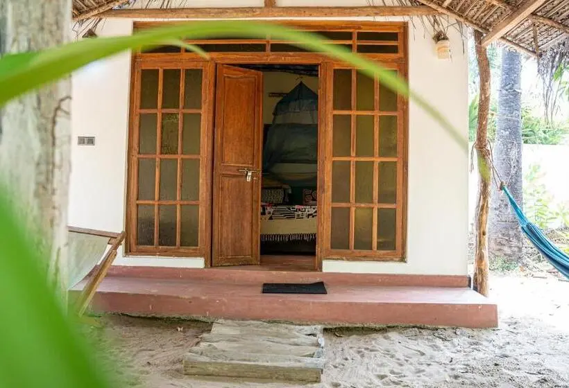 バルコニー付きスタンダードルーム, Margarita Kitesurfing School Sri Lanka