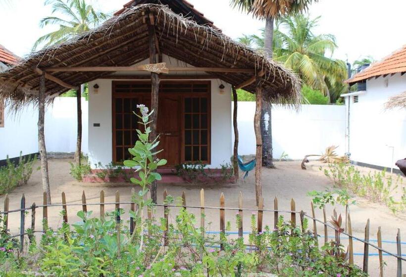 חדר סטנדרט עם מרפסת, Margarita Kitesurfing School Sri Lanka