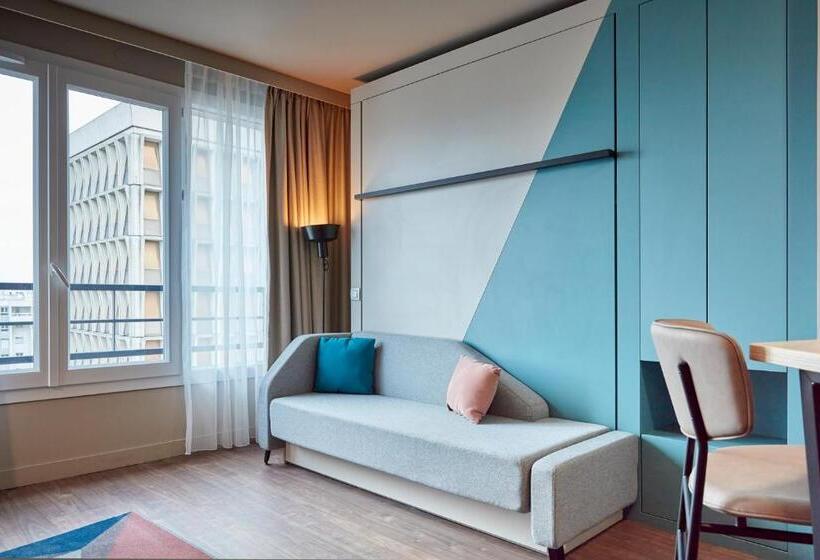 带双人床的标准工作室, Aparthotel Adagio Paris Suresnes Longchamp