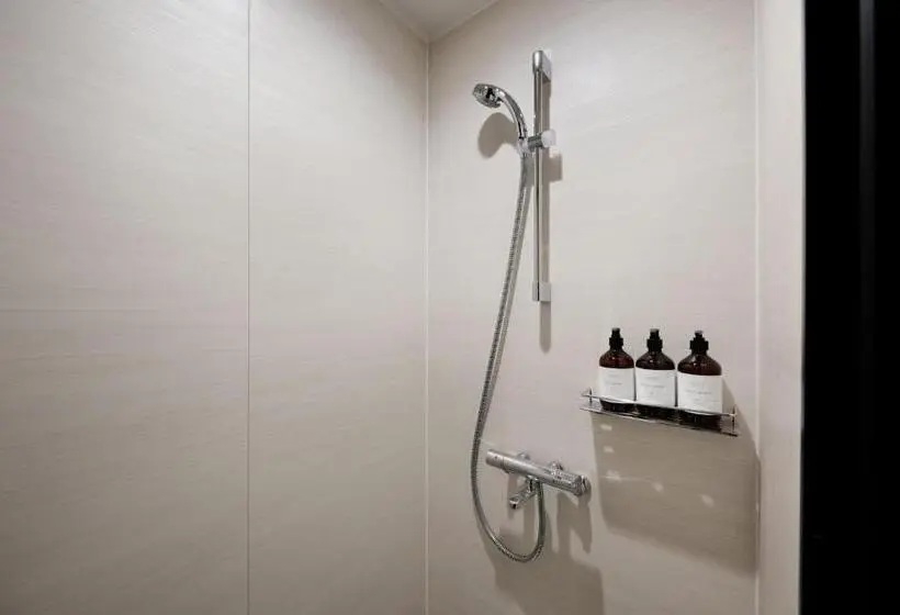 Basic Room