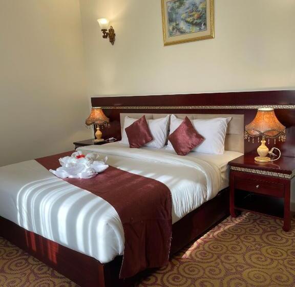 סוויטה נשיאותית, Boulevard Palace