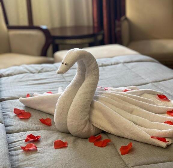 סוויטה אקזקיוטיב, Boulevard Palace