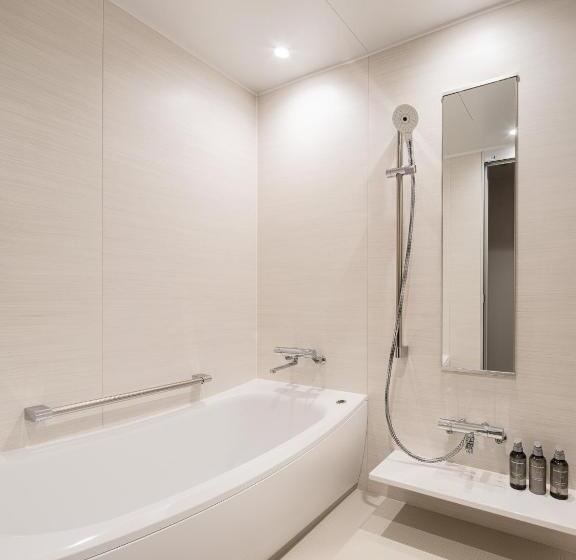 اتاق استاندارد چهار تخته, Nest Hotel Naha Kumoji