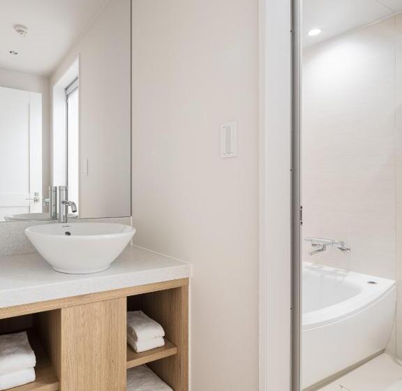 Habitació Quàdruple Estàndard, Nest Hotel Naha Kumoji