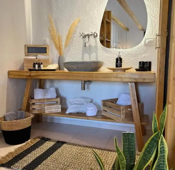 ハイドロマッサージバス付きスイート, Spongia Apartments Kalymnos