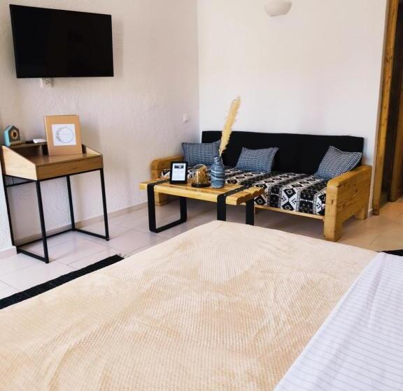 带按摩浴盆的套房, Spongia Apartments Kalymnos
