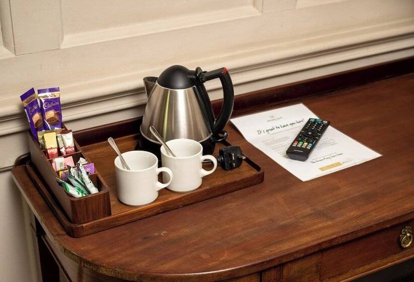 수피리어 룸, Cross Hands Hotel By Greene King Inns