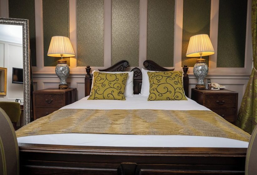 수피리어 룸, Cross Hands Hotel By Greene King Inns