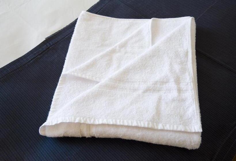 Четырехместный Номер Стандарт, Aquarius