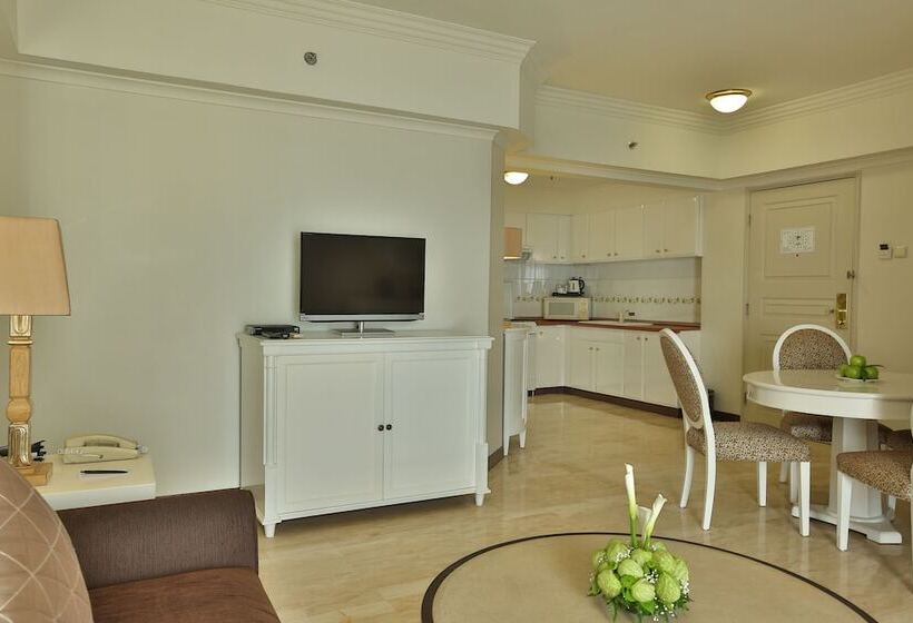 سوییت, Aryaduta Suite Semanggi