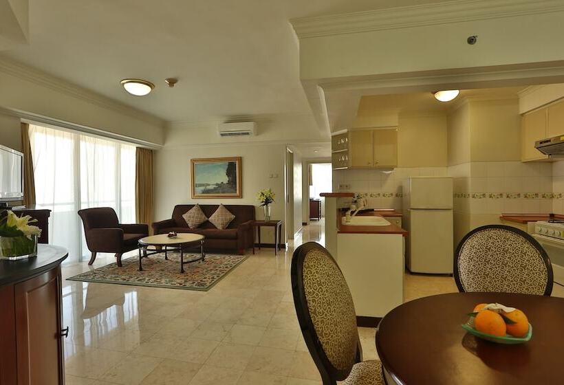 3 Bedroom Suite, Aryaduta Suite Semanggi