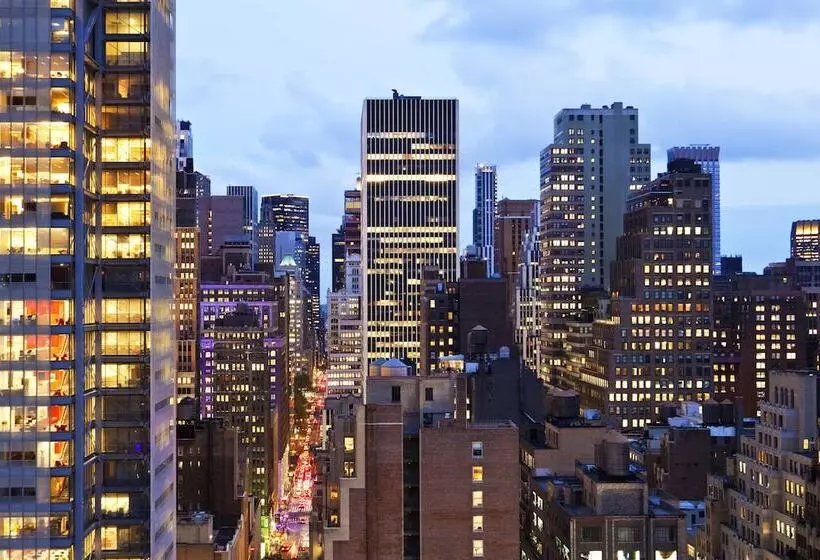 Ullakkohuone, Four Points By Sheraton Midtown Times Square
