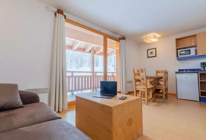 スタンダードスタジオ, Madame Vacances Residence Le Parc Des Airelles
