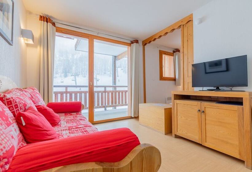 דירת חדר, Madame Vacances Residence Le Parc Des Airelles