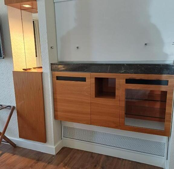 디럭스 트리플 룸, Miapera Hotel And Spa