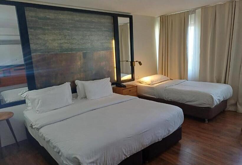 디럭스 트리플 룸, Miapera Hotel And Spa