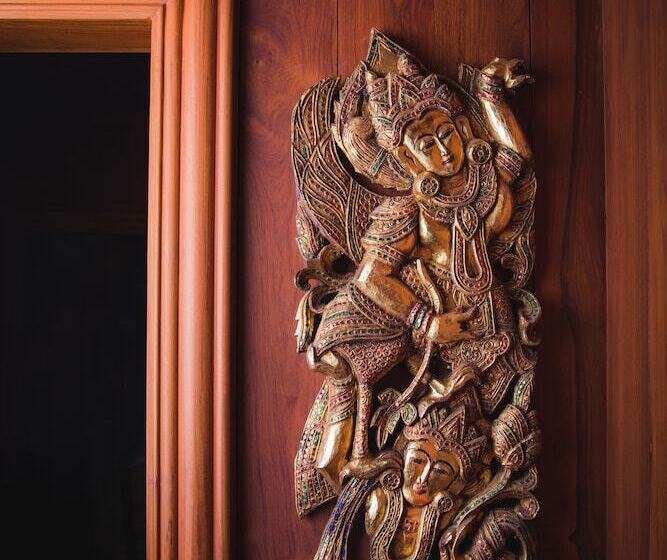 سوییت جونیور, Rupar Mandalar Resort