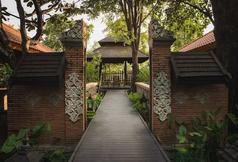 سوییت جونیور, Rupar Mandalar Resort