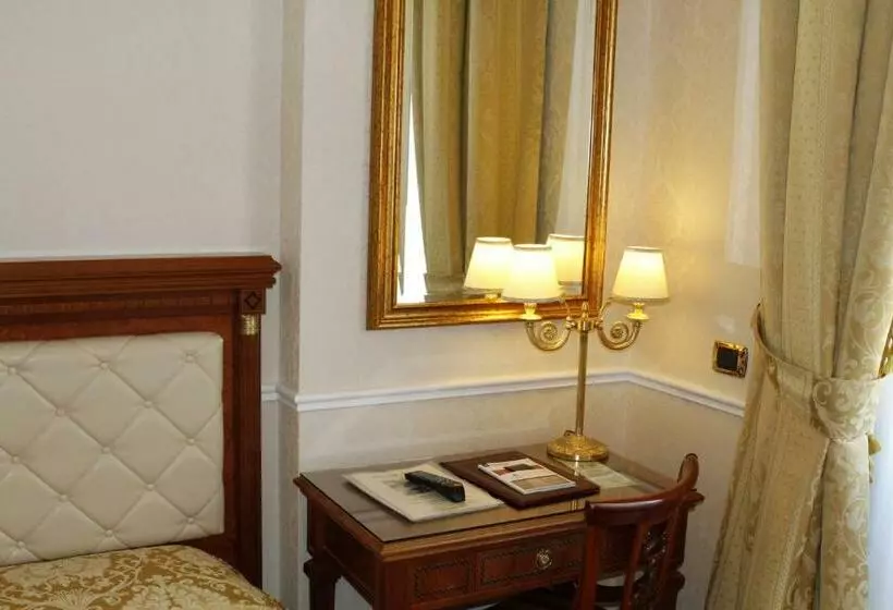 اتاق استاندارد یک نفره, Villa Pinciana