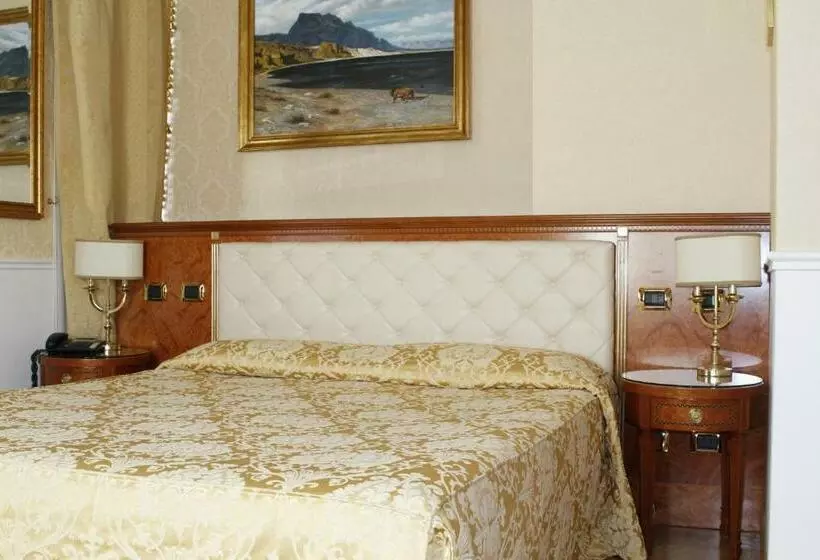 اتاق استاندارد, Villa Pinciana