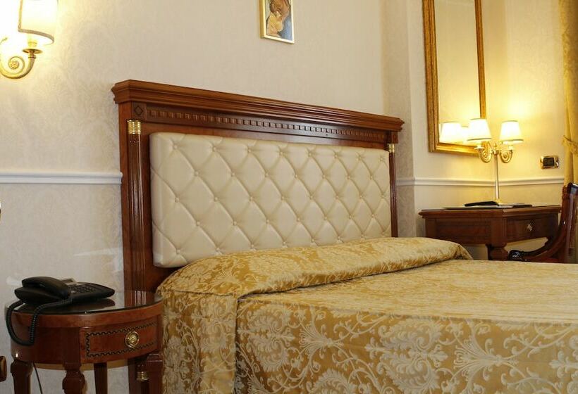 标准间, Villa Pinciana
