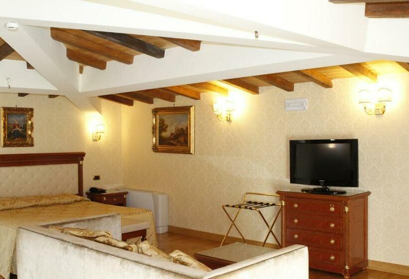 جناح, Villa Pinciana