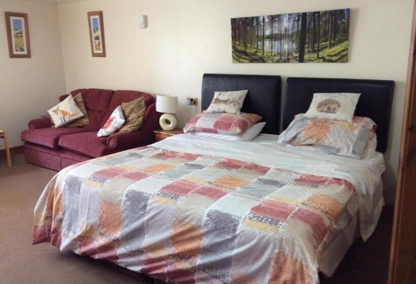 Студия Стандарт, Oakenholt Farm Bed And Breakfast