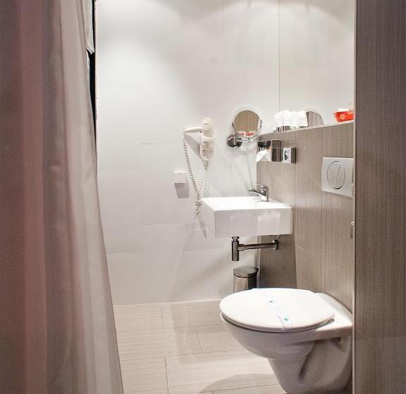 Quarto Estandar, Purpur