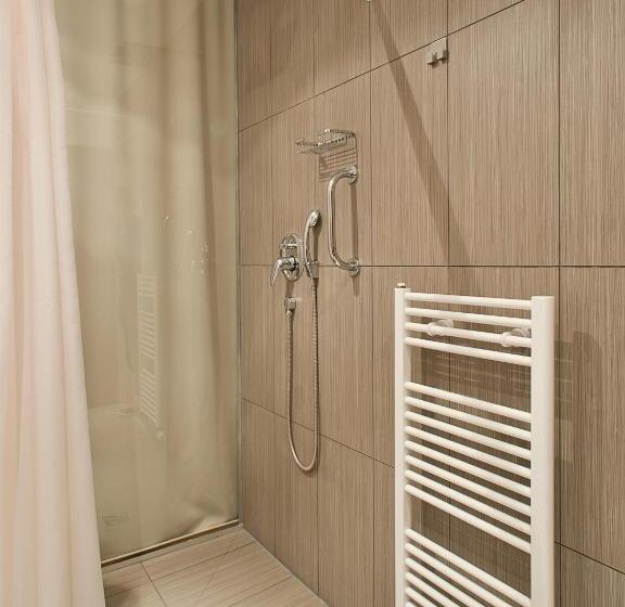 Quarto Estandar com Sacada, Purpur