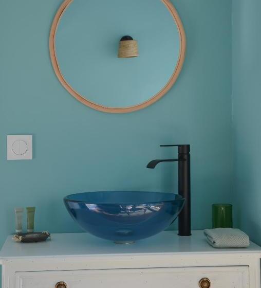 Люкс с Террасой, Les Volets Violets