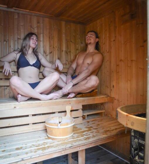 Люкс с Террасой, Les Volets Violets