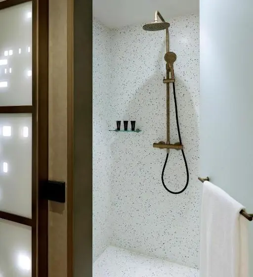 اتاق استاندارد, Hard Rock Hotel Madrid