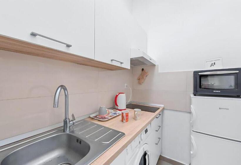 스탠다드 싱글 룸, Little Flower In City Center