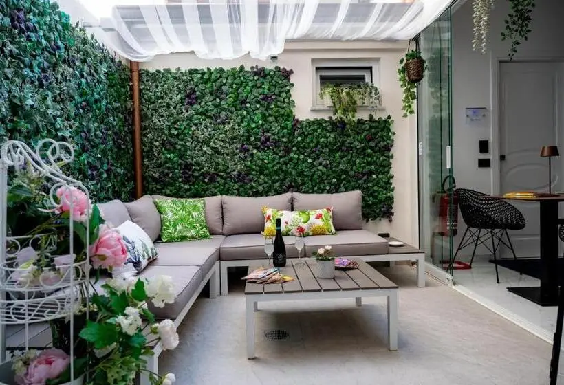 اتاق لوکس, Bm Suites Cefalu