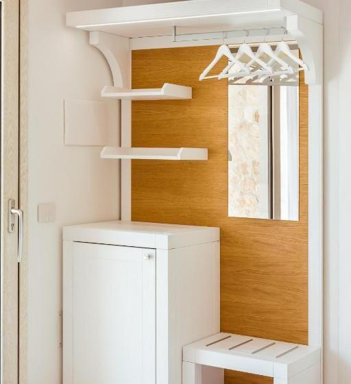 스탠다드 룸 킹사이즈 침대, La Vinia Bed&wine Experience   Adults Only